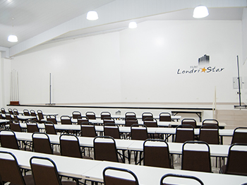 SALA URANO • 160M²
